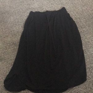 Black midi skirt